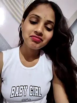 samayra1144 online show from March 8, 2026, 7:45 am