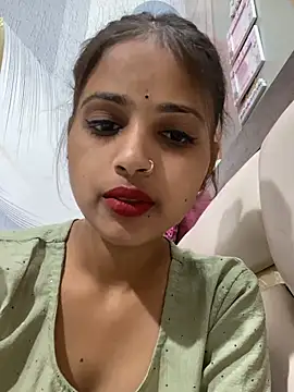samayra1144 online show from April 24, 2026, 2:08 pm