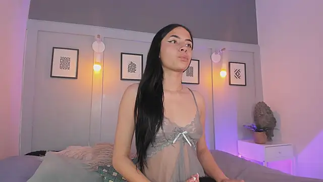 Snapshot of Ivyy_sweet_ chatting on April 29, 2026, 8:04 pm Ivyy sweet online show from April 29, 2026, 8:04 pm