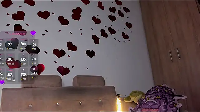 Giulia Cash online show from April 4, 2026, 2:36 pm