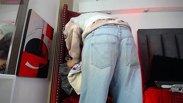 Cain Dantalion online show from April 9, 2026, 3:28 am