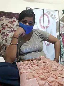 Tamil Luckly girl online show from May 1, 2026, 2:10 pm