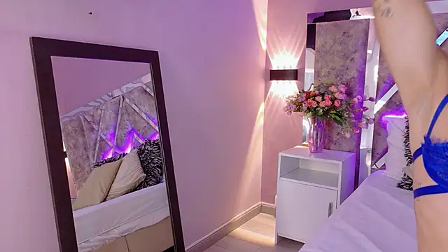 Snapshot of PerlaRogerss_ chatting on March 22, 2026, 10:29 am PerlaRogerss online show from March 22, 2026, 10:29 am