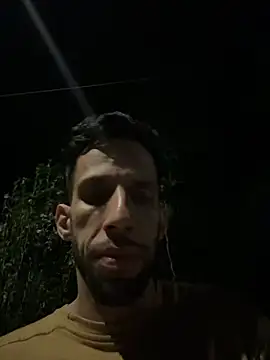 Snapshot of Karim_mansur chatting on March 4, 2026, 3:01 am Karim mansur online show from March 4, 2026, 3:01 am