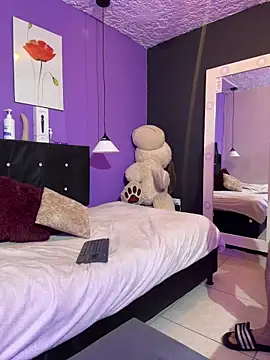 Snapshot of Karim_mansur chatting on March 12, 2026, 12:44 pm Karim mansur online show from March 12, 2026, 12:44 pm