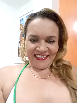 charlotte milf30 online show from May 4, 2026, 11:56 pm