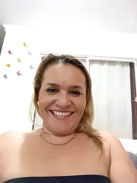 charlotte milf30 online show from May 8, 2026, 2:28 am