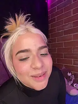 BarbieHannaB  online show from March 10, 2026, 4:06 am