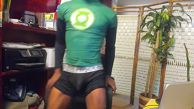 Snapshot of Mashall_lee chatting on March 26, 2026, 12:28 am Mashall lee online show from March 26, 2026, 12:28 am