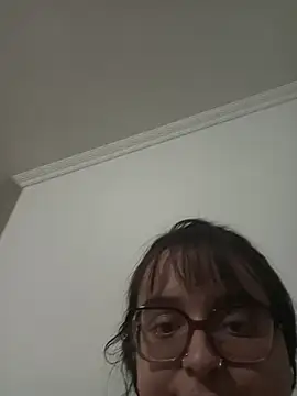 daphneev online show from July 23, 2026, 1:58 am
