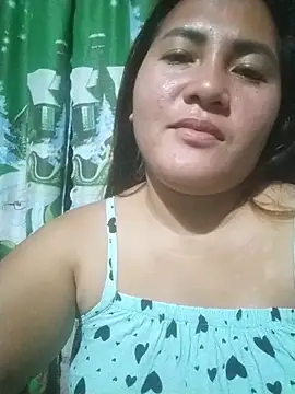 lady hermosa00 online show from March 6, 2026, 1:40 pm