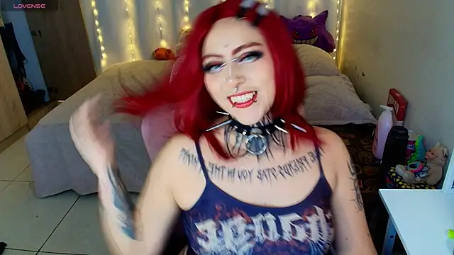 Snapshot of maliciaXpoison chatting on April 30, 2026, 5:58 am maliciaXpoison online show from April 30, 2026, 5:58 am