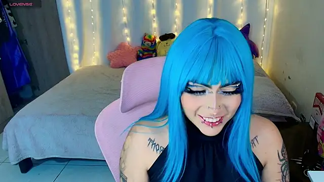Snapshot of maliciaXpoison chatting on May 27, 2026, 2:41 am maliciaXpoison online show from May 27, 2026, 2:41 am