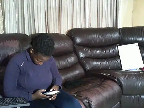 Snapshot of Sky-Diamond chatting on April 12, 2026, 8:08 am Sky-Diamond online show from April 12, 2026, 8:08 am
