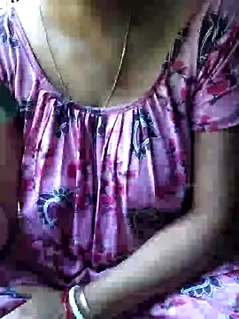 Snapshot of sona_sweet chatting on April 8, 2026, 6:02 am sona sweet online show from April 8, 2026, 6:02 am