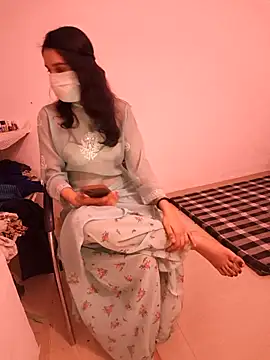 Snapshot of tanzum_khan3202 chatting on April 1, 2026, 2:03 pm tanzum khan3202 online show from April 1, 2026, 2:03 pm