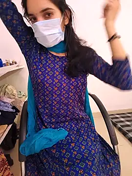 Snapshot of tanzum_khan3202 chatting on April 3, 2026, 6:33 am tanzum khan3202 online show from April 3, 2026, 6:33 am