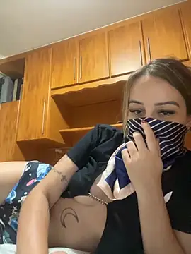 brunamorais online show from February 15, 2026, 7:54 pm