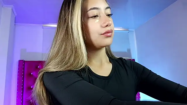 Snapshot of amy_ker_m chatting on April 2, 2026, 1:09 pm amy ker m online show from April 2, 2026, 1:09 pm