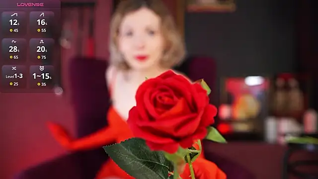 Snapshot of VinylKiss chatting on March 29, 2026, 8:42 pm VinylKiss online show from March 29, 2026, 8:42 pm