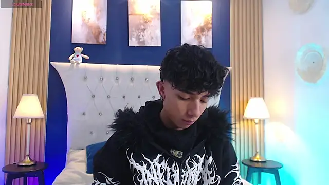 Snapshot of Aiden_Rivers_ chatting on June 26, 2026, 12:53 pm Aiden Rivers online show from June 26, 2026, 12:53 pm