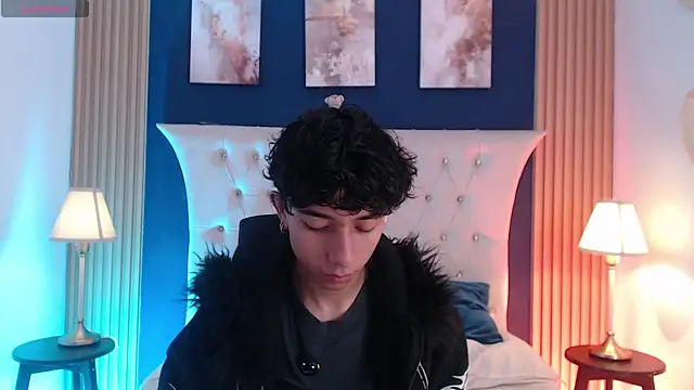 Snapshot of Aiden_Rivers_ chatting on July 8, 2026, 1:15 pm Aiden Rivers online show from July 8, 2026, 1:15 pm