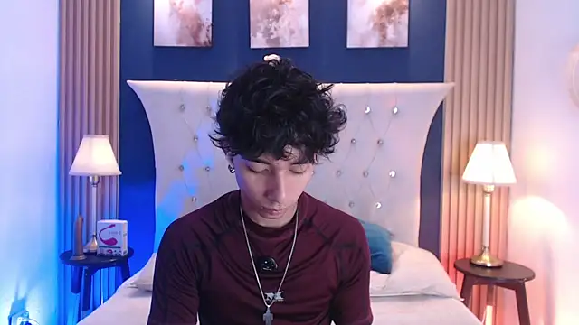 Snapshot of Aiden_Rivers_ chatting on July 10, 2026, 12:52 pm Aiden Rivers online show from July 10, 2026, 12:52 pm