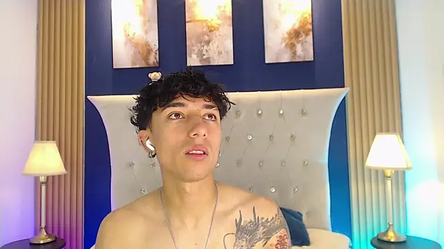 Snapshot of Aiden_Rivers_ chatting on July 21, 2026, 5:26 pm Aiden Rivers online show from July 21, 2026, 5:26 pm