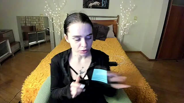 MariaGoldy online show from February 15, 2026, 4:14 pm