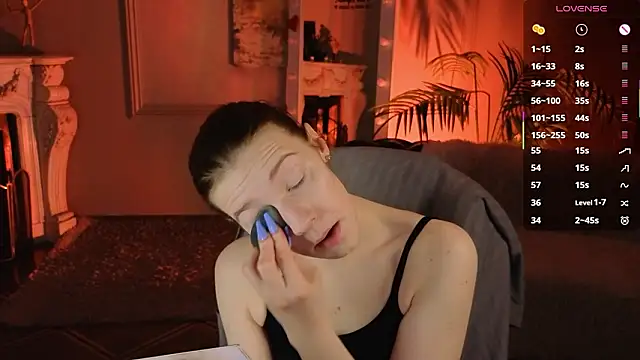 Vanessa  Lui online show from March 21, 2026, 11:15 am