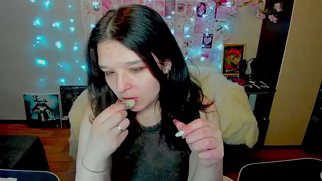 Kate Acid online show from May 10, 2026, 11:32 pm