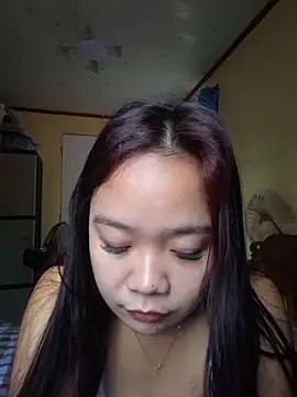 Polished Princess online show from March 13, 2026, 6:42 am