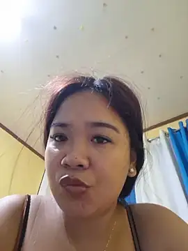 Polished Princess online show from March 30, 2026, 12:06 pm