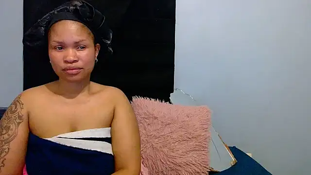 Loyal Sashaa online show from June 30, 2026, 1:01 pm