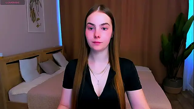 Snapshot of Maddy_Wood_ chatting on March 24, 2026, 2:33 pm Maddy Wood online show from March 24, 2026, 2:33 pm