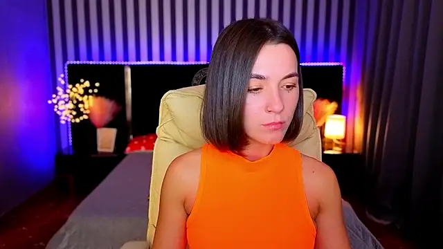 Snapshot of GracefulMichelle chatting on April 16, 2026, 11:51 pm GracefulMichelle online show from April 16, 2026, 11:51 pm
