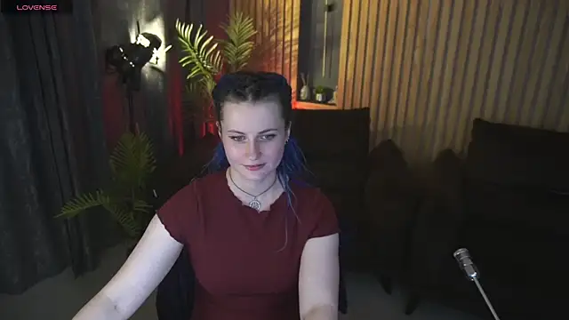 Snapshot of AlisaGracee chatting on May 9, 2026, 12:43 pm AlisaGracee online show from May 9, 2026, 12:43 pm