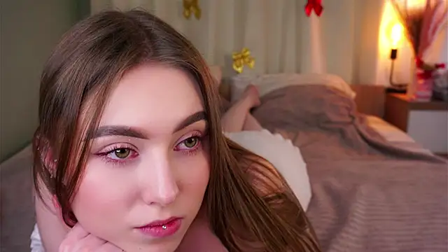 LorileeRuetz online show from February 26, 2026, 12:26 pm