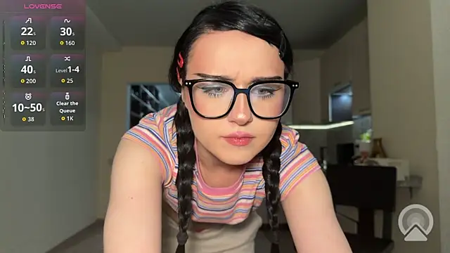 alicelanei online show from March 23, 2026, 7:29 pm