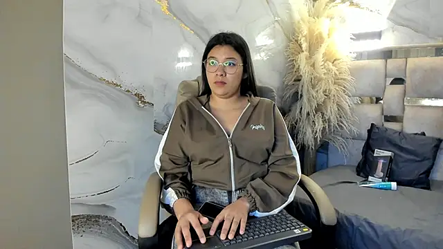 Snapshot of belen_green chatting on April 9, 2026, 12:10 pm belen green online show from April 9, 2026, 12:10 pm