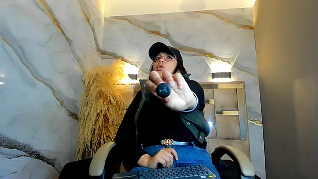belen green online show from May 3, 2026, 1:06 pm