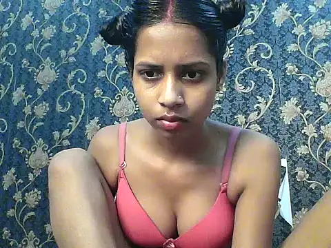 Rani1993 online show from March 10, 2026, 4:39 am