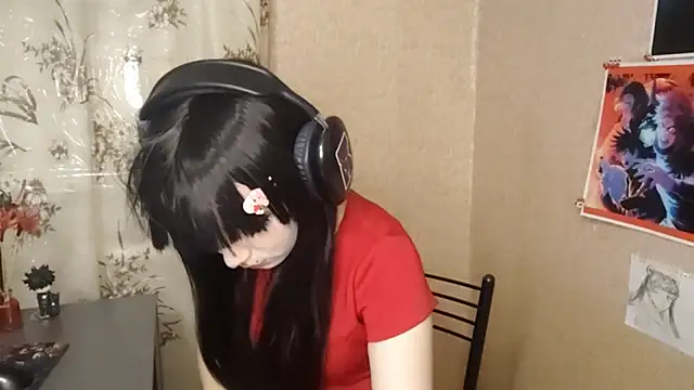 Snapshot of MilaTyan chatting on March 4, 2026, 4:57 pm MilaTyan online show from March 4, 2026, 4:57 pm