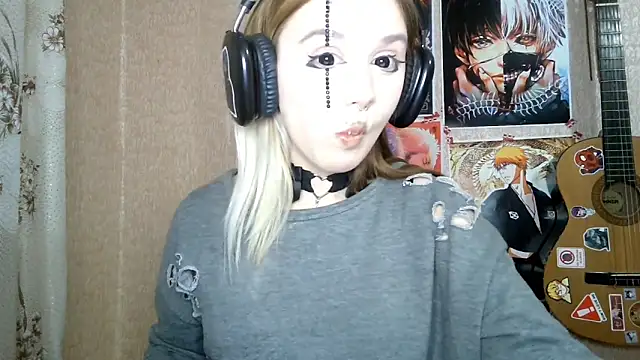 Snapshot of MilaTyan chatting on March 10, 2026, 4:34 pm MilaTyan online show from March 10, 2026, 4:34 pm