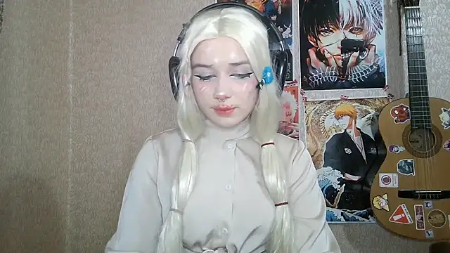 Snapshot of MilaTyan chatting on March 18, 2026, 4:21 pm MilaTyan online show from March 18, 2026, 4:21 pm