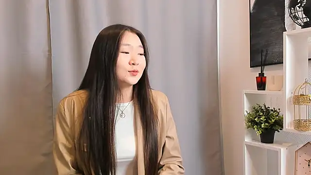 DiaHeffner online show from February 17, 2026, 2:35 pm