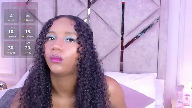 Snapshot of Chloe-Rose- chatting on March 26, 2026, 4:07 am Chloe-Rose- online show from March 26, 2026, 4:07 am