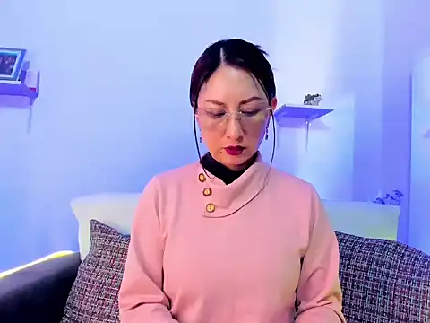 Snapshot of evelyn_miller___ chatting on February 23, 2026, 7:11 pm evelyn miller online show from February 23, 2026, 7:11 pm