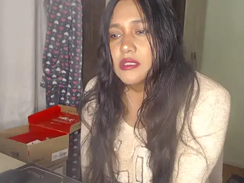 Snapshot of SexyGalletita chatting on February 19, 2026, 1:45 am SexyGalletita online show from February 19, 2026, 1:45 am