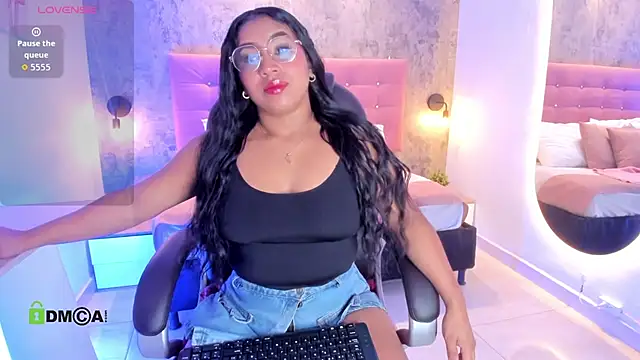 Snapshot of brithanycampbell chatting on June 20, 2026, 12:08 pm brithanycampbell online show from June 20, 2026, 12:08 pm